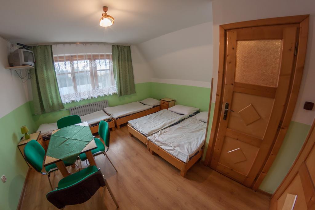 Dom Wczasowy Jesionkowka Poronin Zimmer foto
